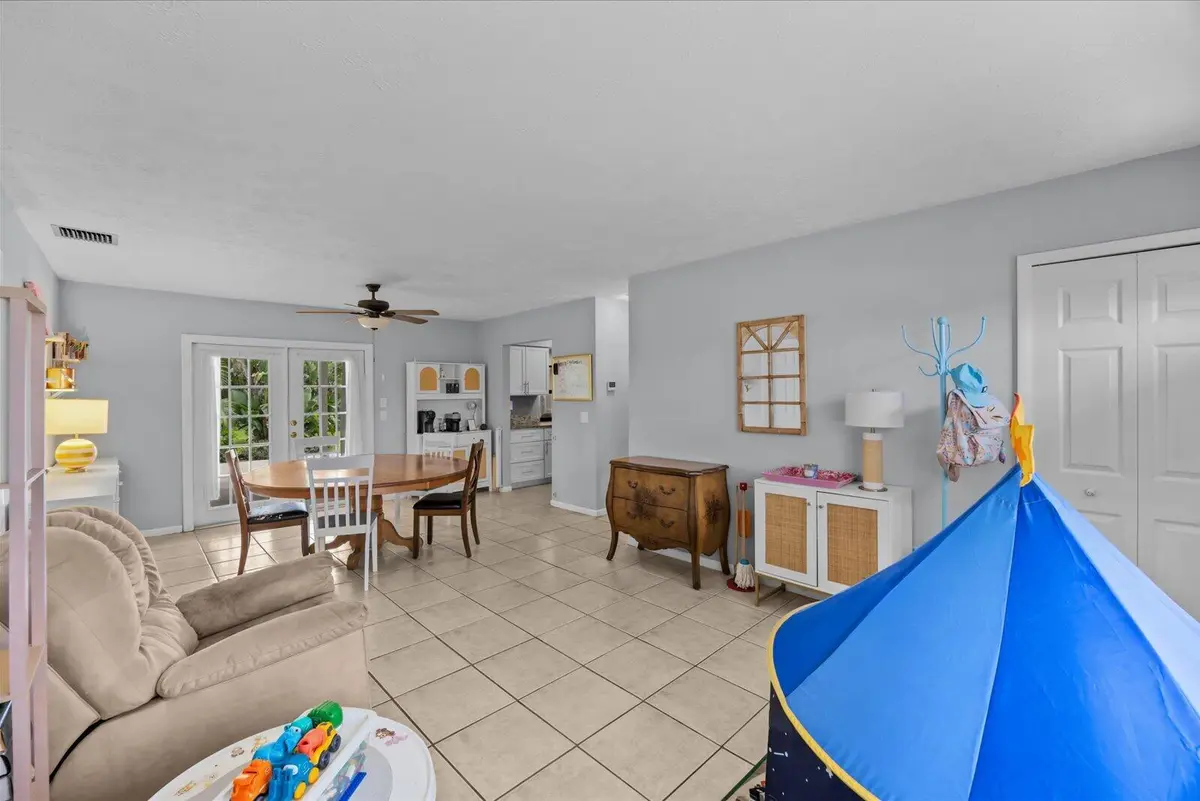 front entry living and dining at 2417 SW RONEY Road, Port St. Lucie