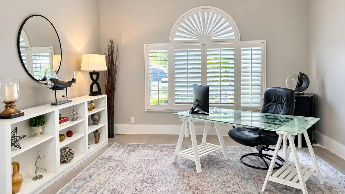 office at 139 BROOKHAVEN Court, Palm Beach Gardens