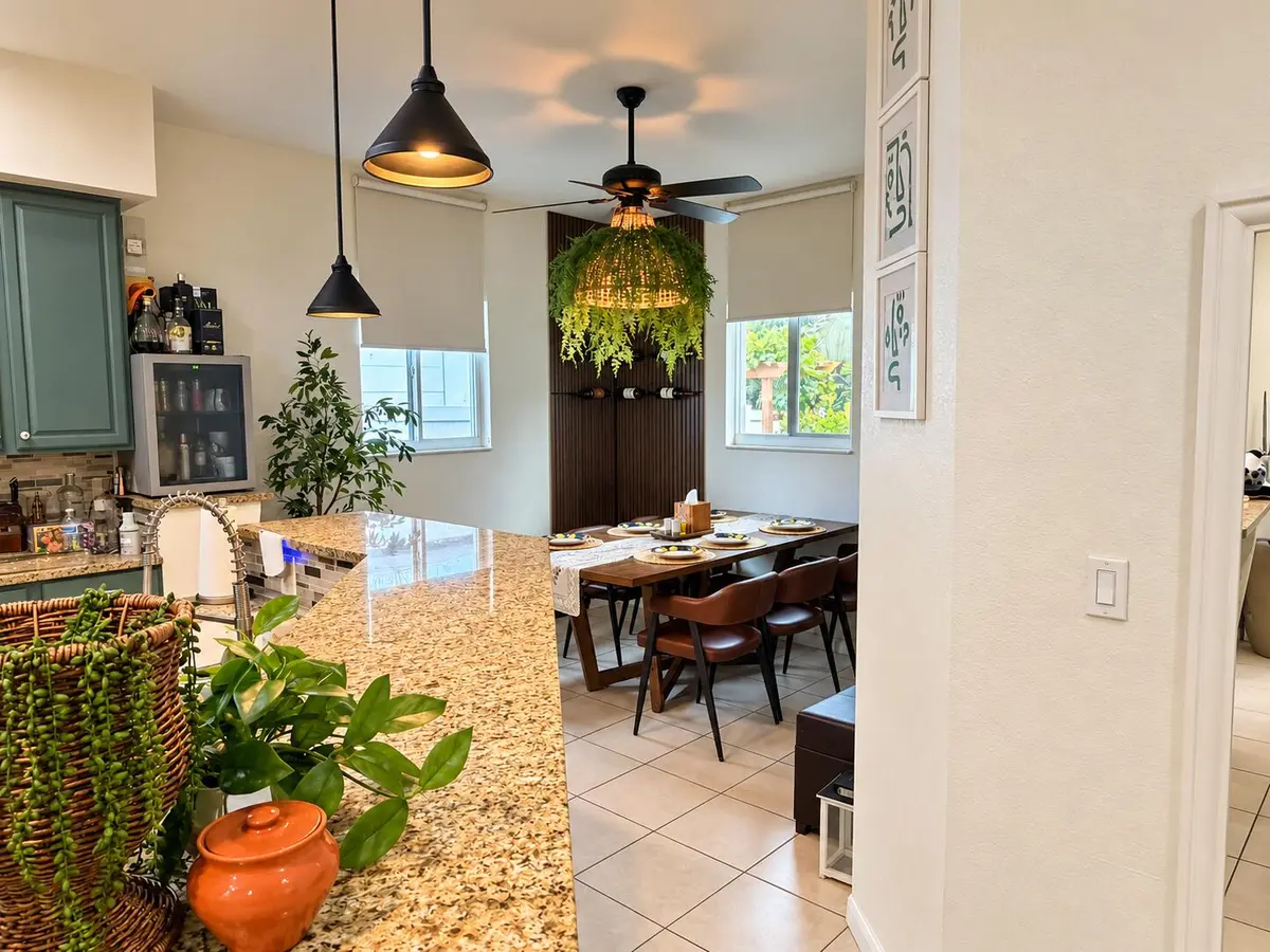 246BD085-F127-4E03-8F65-83F92B26069C at 2858 NW 9TH Street, Fort Lauderdale