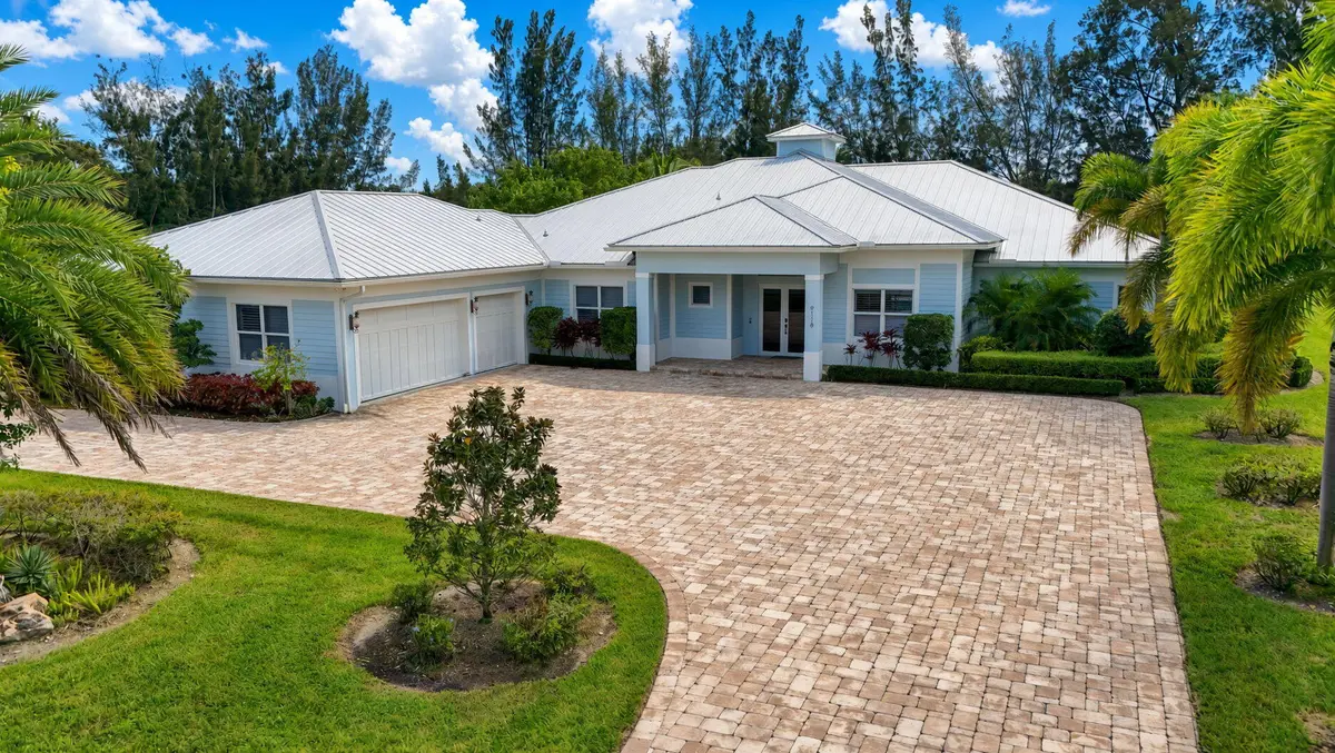 front at 9118 Whippoorwill Trail, Jupiter