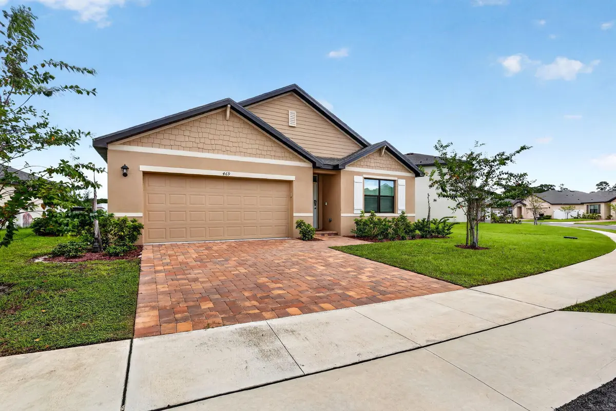 1-web-or-mls-5P1A1567 at 469 Seafoam Circle, Fort Pierce