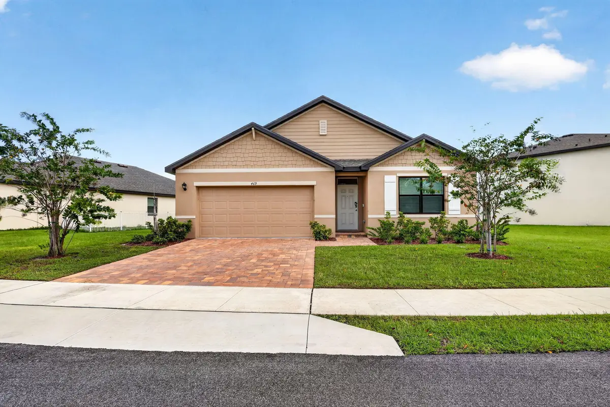 2-web-or-mls-5P1A1570 at 469 Seafoam Circle, Fort Pierce