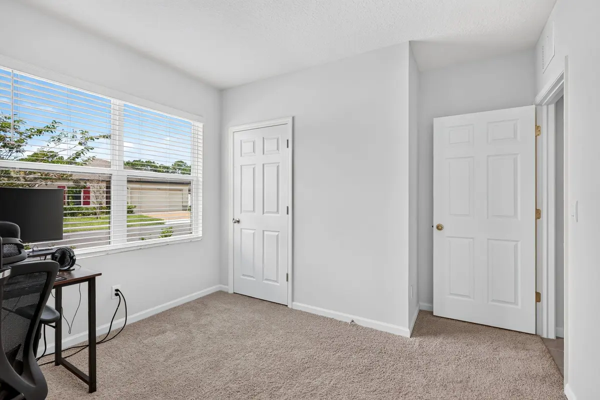 7-web-or-mls-5P1A1595 at 469 Seafoam Circle, Fort Pierce
