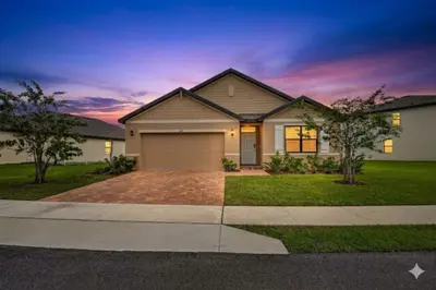 469 Seafoam Circle, Fort Pierce – Single Family Residence for sale