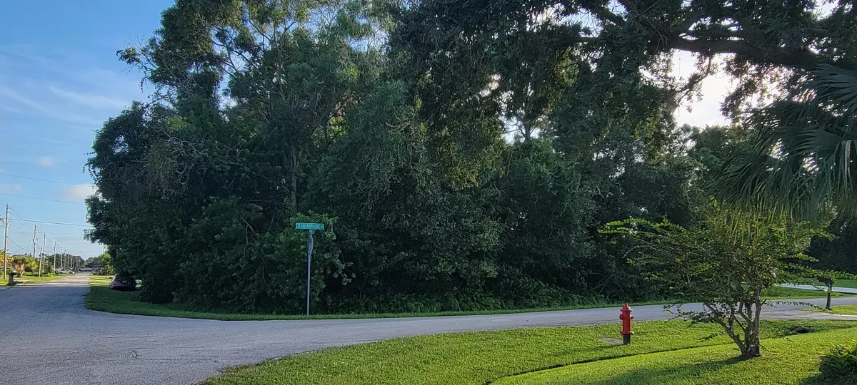 638 NW Grenada 2 at 638 NW Grenada Street, Port St. Lucie