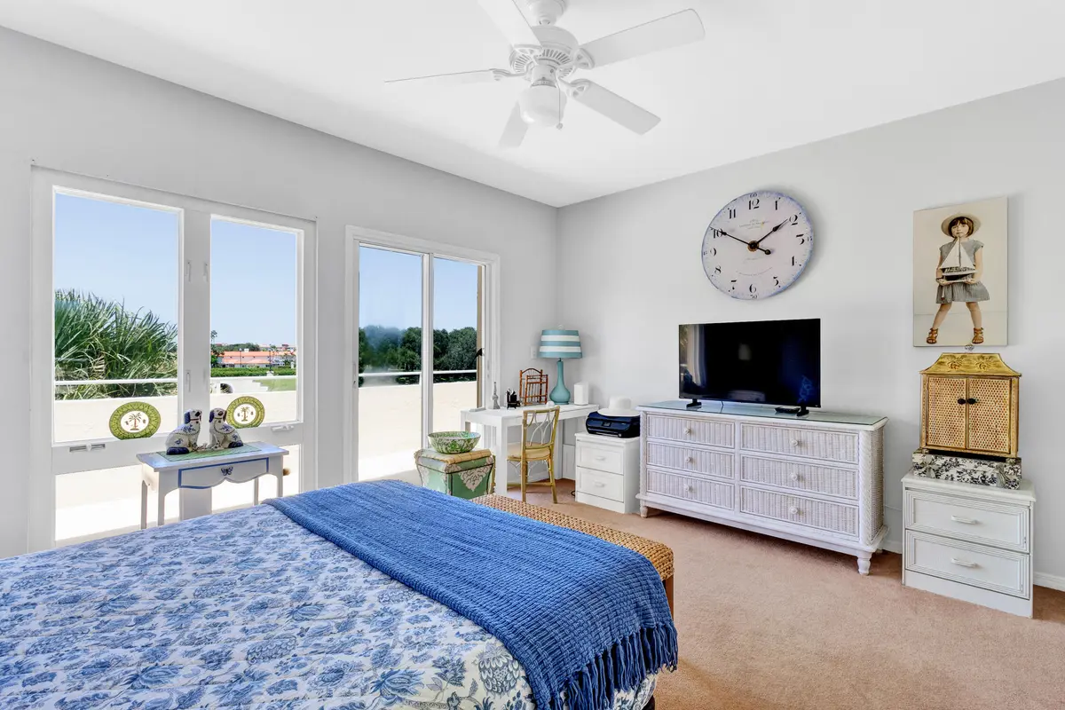5040 Harmony Circle 305, Vero Beach, FL – photo 8