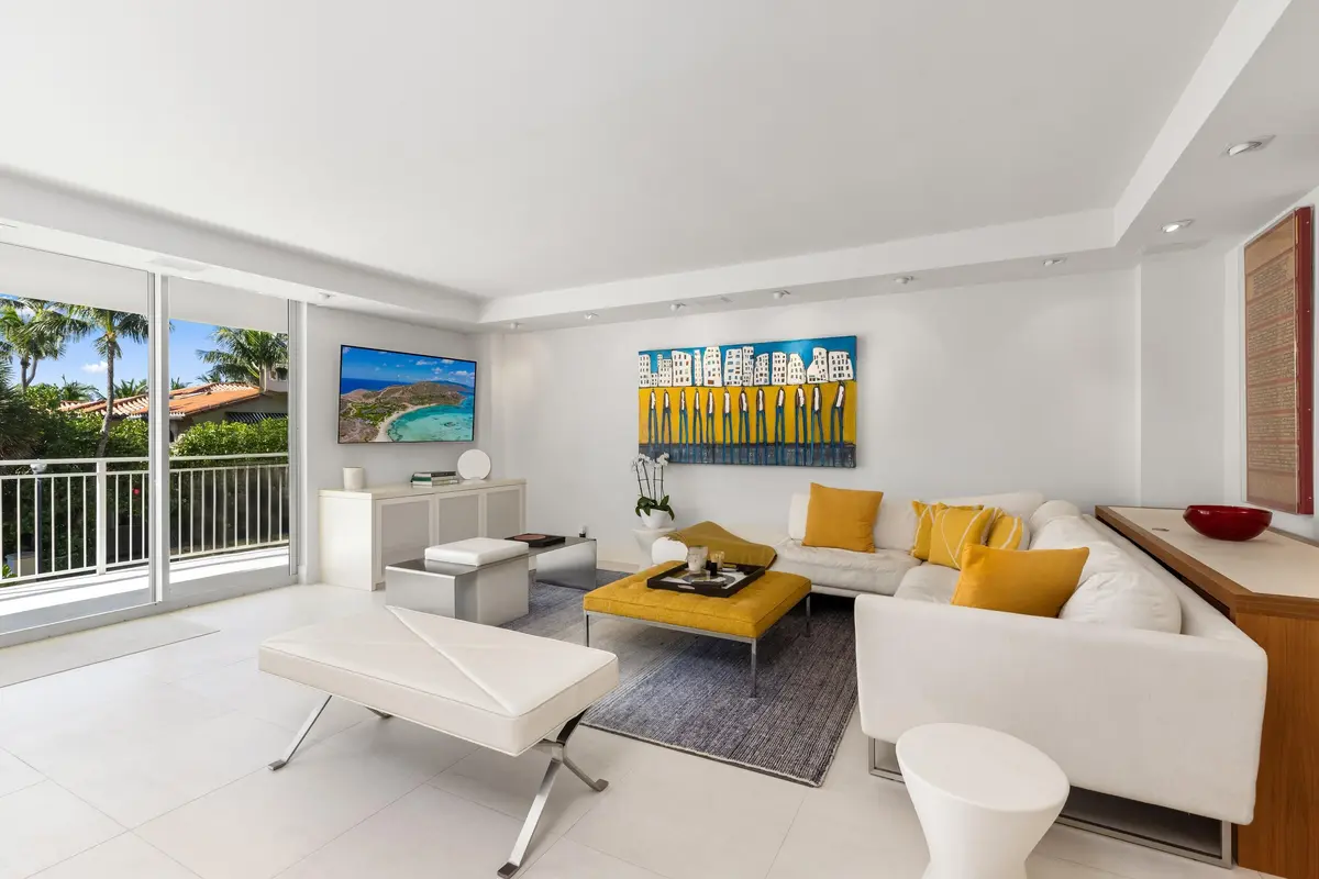 Living Area at 100 Worth Avenue 317, Palm Beach