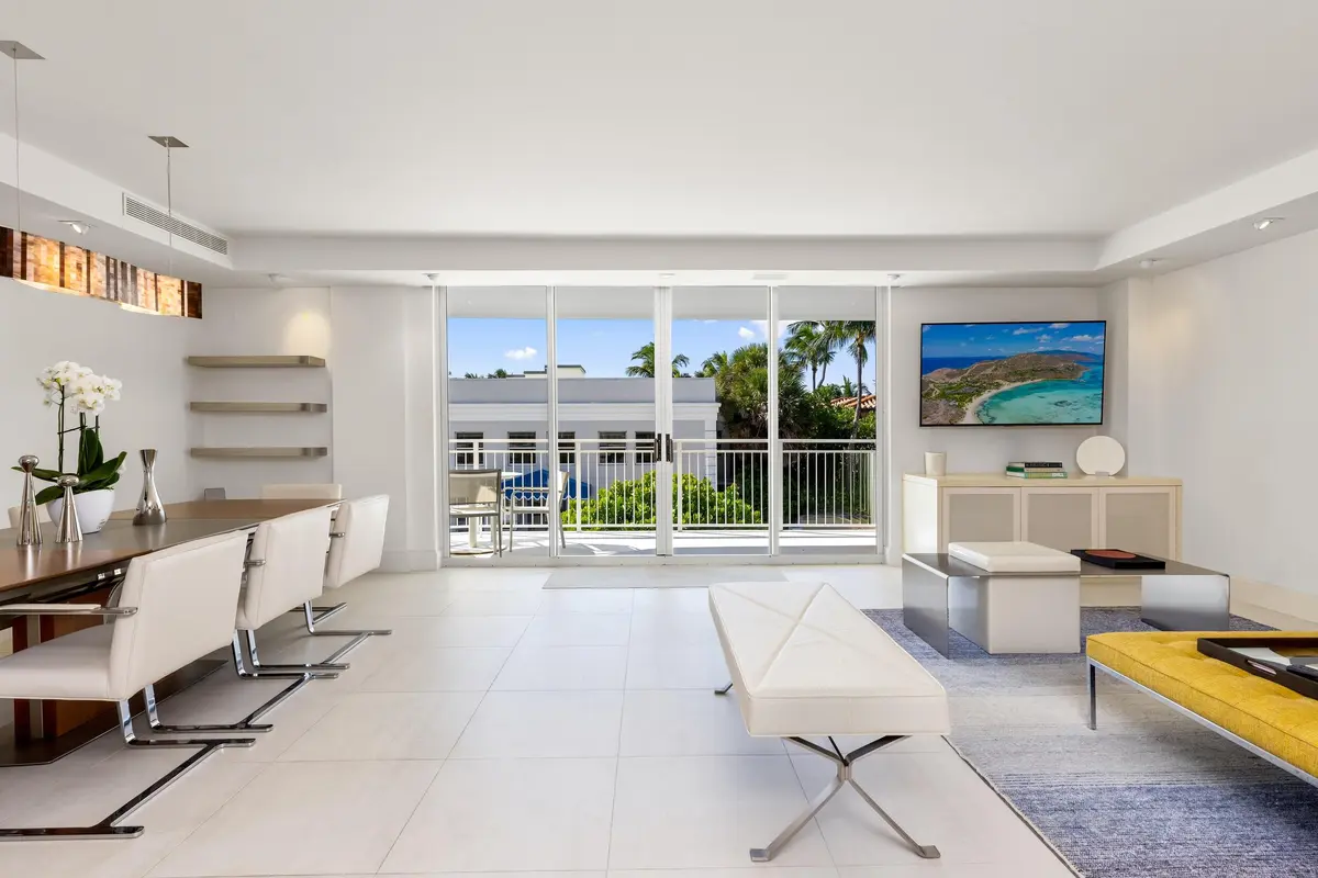 Living Area at 100 Worth Avenue 317, Palm Beach