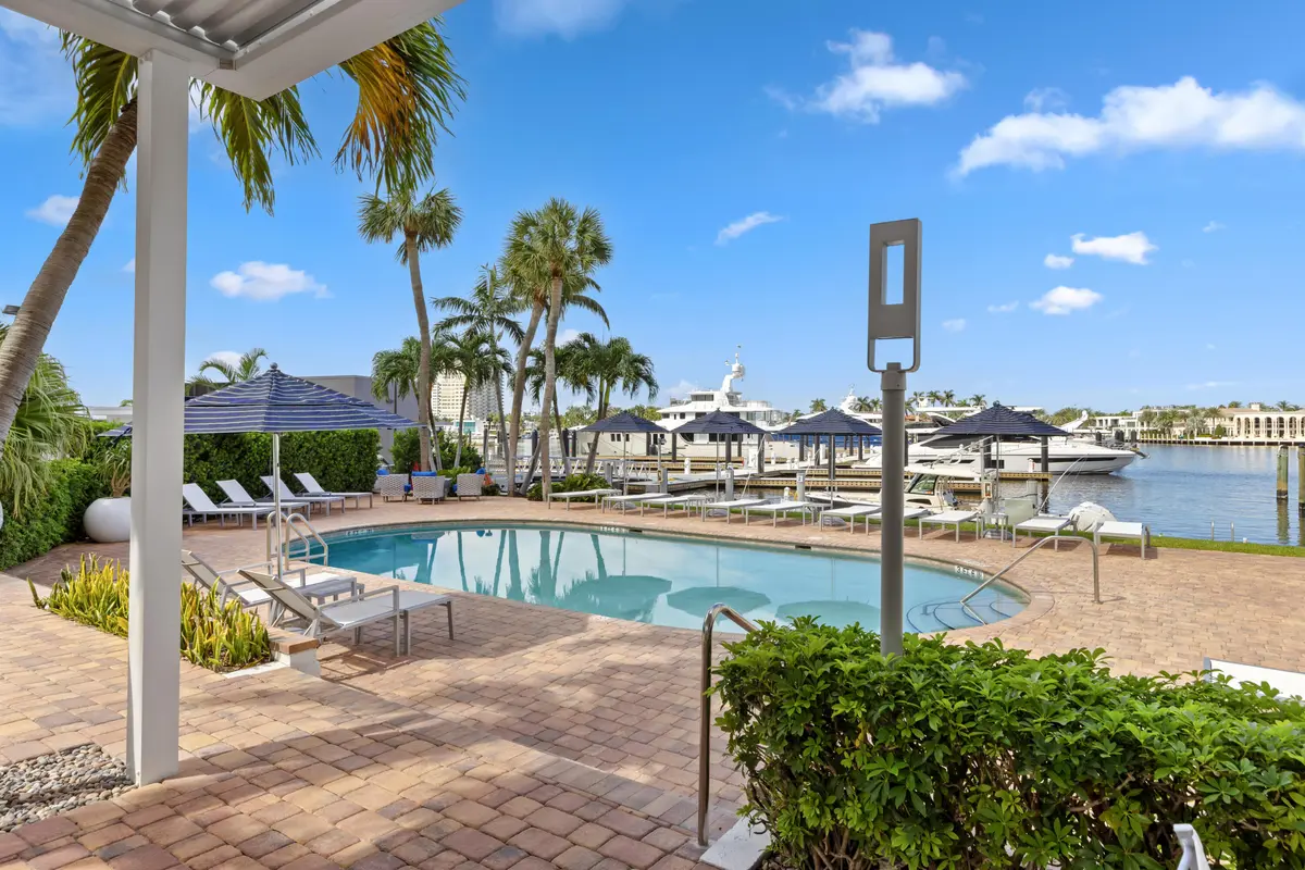 070A3273 at 77 S BIRCH Road 15C, Fort Lauderdale
