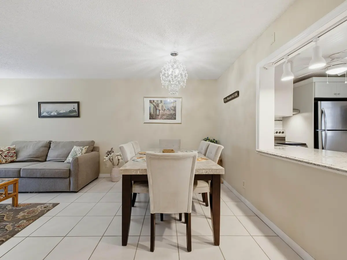 Dining 1 at 2620 NE 1st Court 1050, Boynton Beach