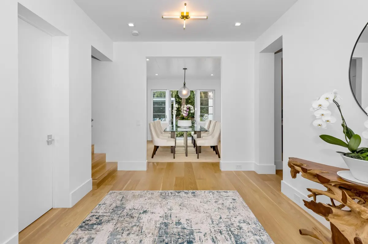 Foyer at 2745 S Flagler Drive, West Palm Beach