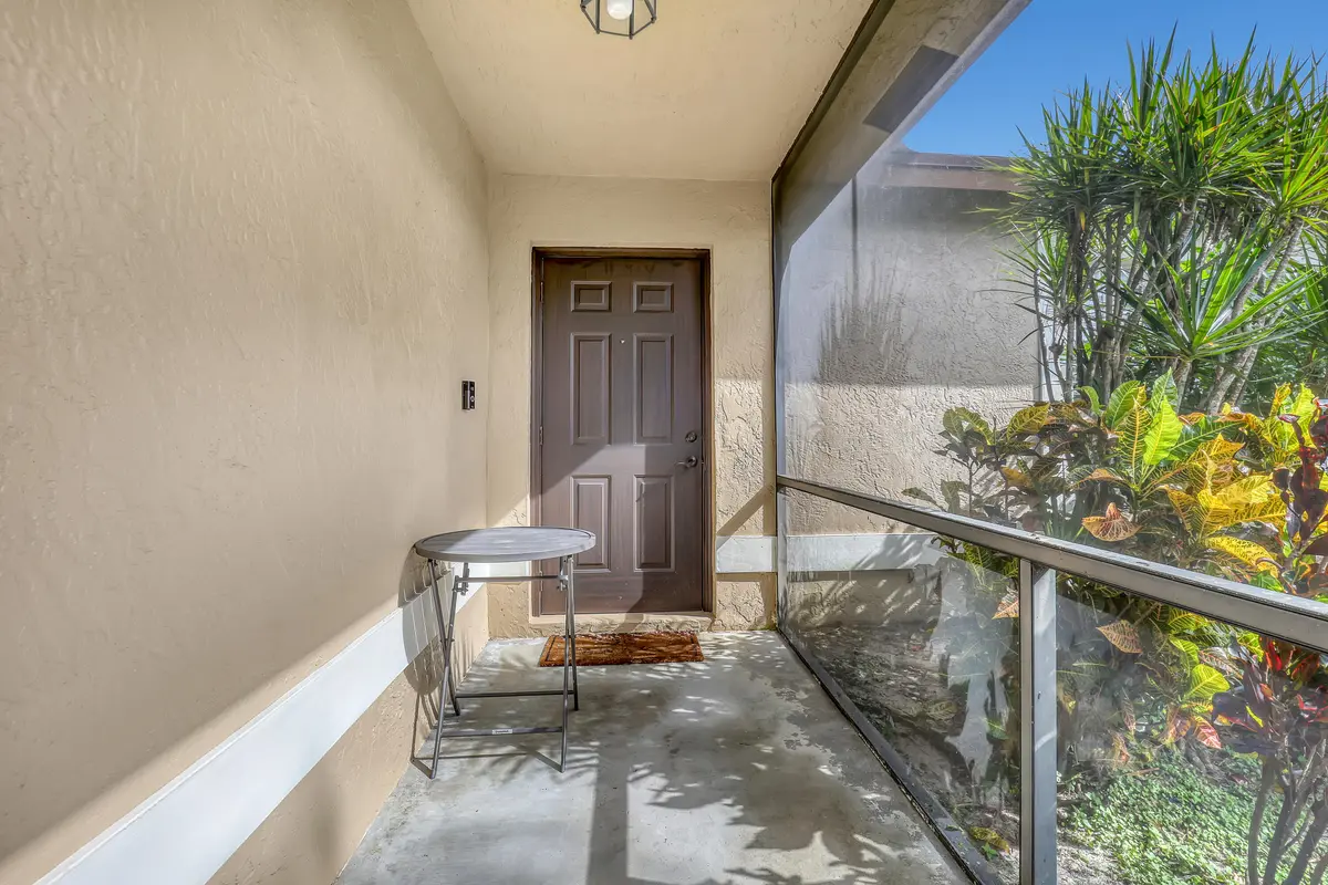 102 Sand Pine (5) at 102 SAND PINE Way, Royal Palm Beach