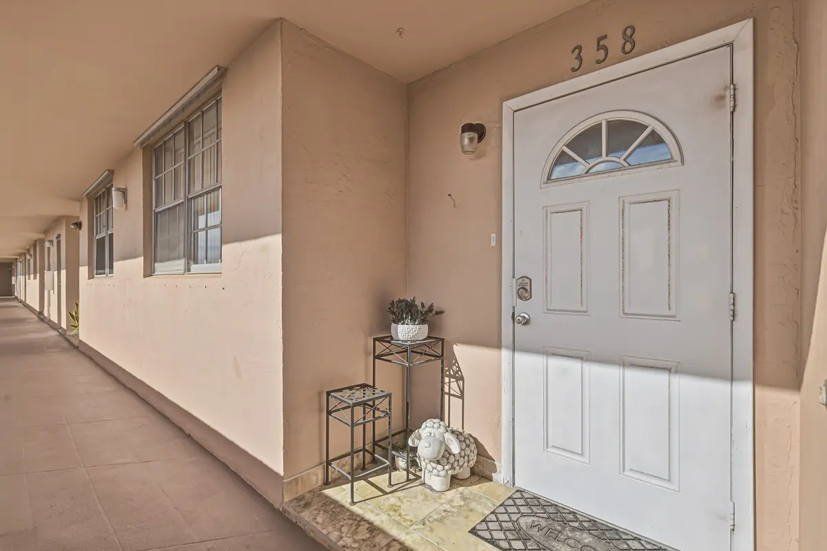 05-Front Door at 4500 N FEDERAL Highway 358G, Lighthouse Point