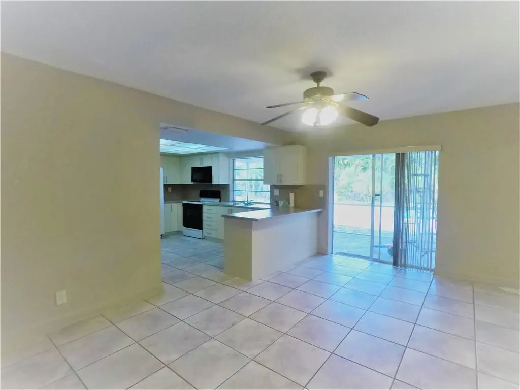Photo 3 at 7221 NW 10TH Place, Plantation