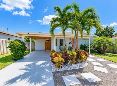 7610 S Olive Avenue, West Palm Beach – Single Family Residence for rent