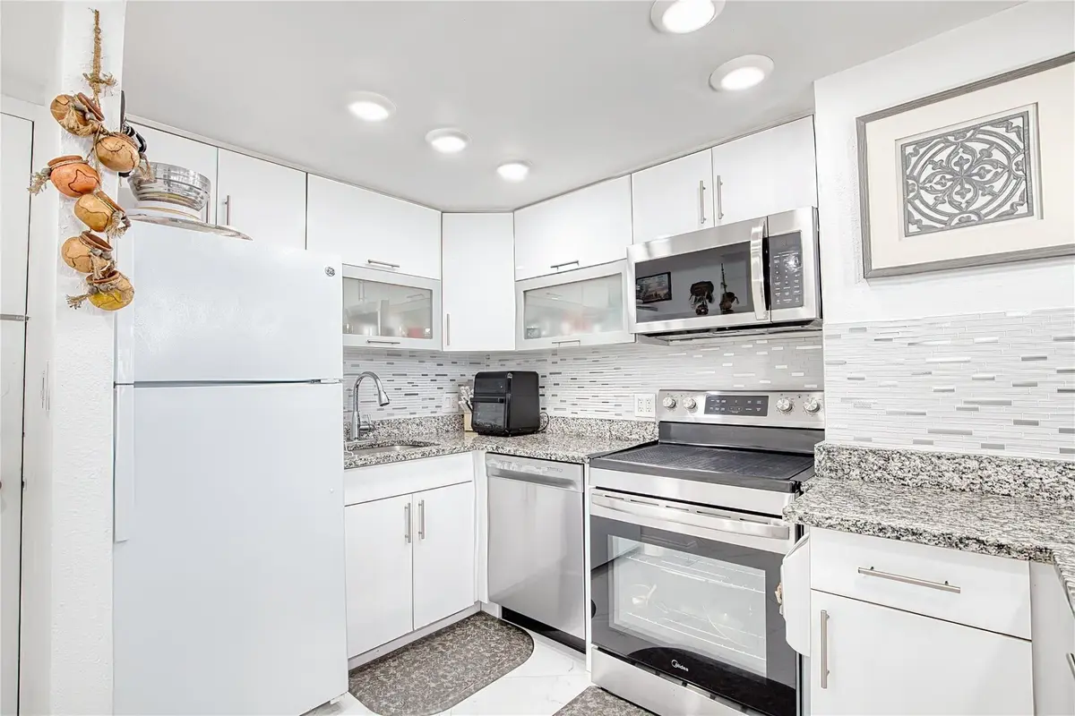 Photo 6 at 111 BRINY Avenue 20-08, Pompano Beach
