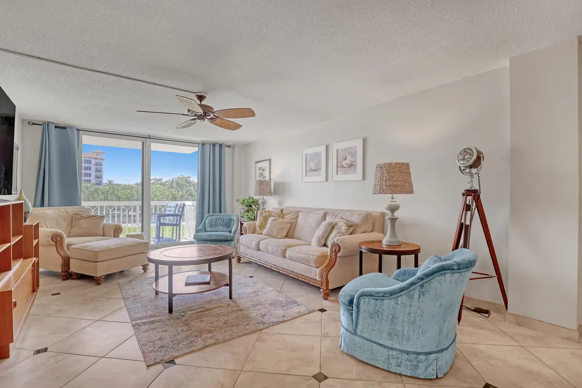 Living Area at 125 S OCEAN Avenue 304, Palm Beach Shores