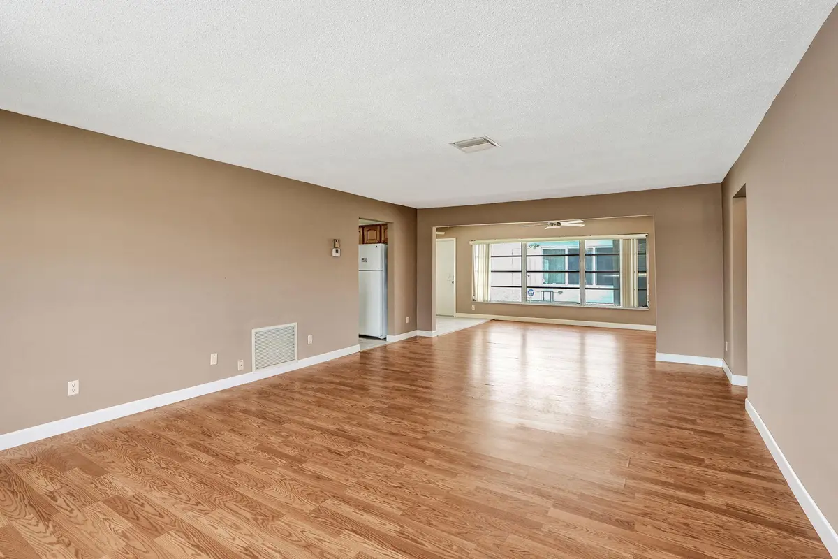 LR2 at 2700 NW 4TH Avenue, Pompano Beach
