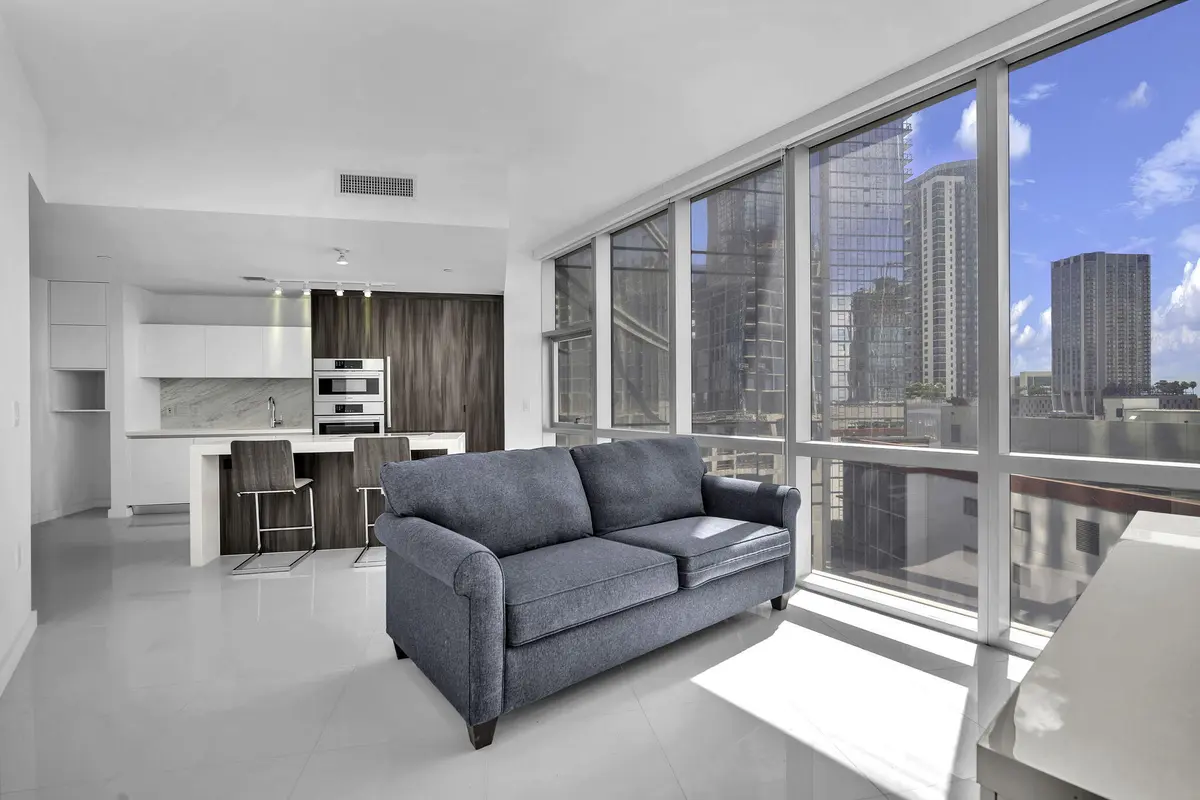 12-web-or-mls-DSC08347 at 851 NE 1ST Avenue 1002, Miami