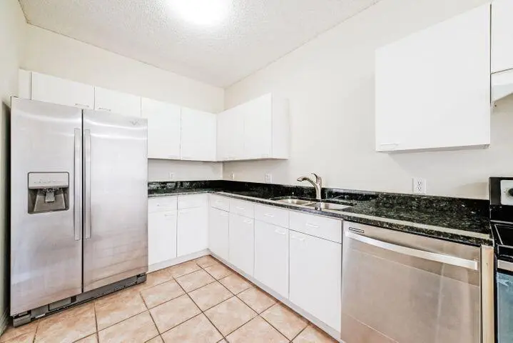 20211008212554544356000000-o at 675 Ipswich Street, Boca Raton
