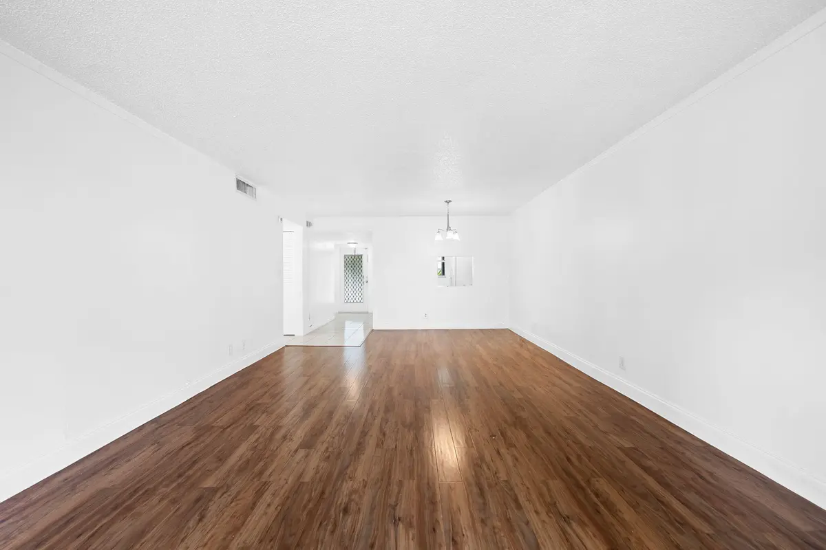 12-web-or-mls-DSC_1780 at 3000 Riverside Drive 209-1, Coral Springs