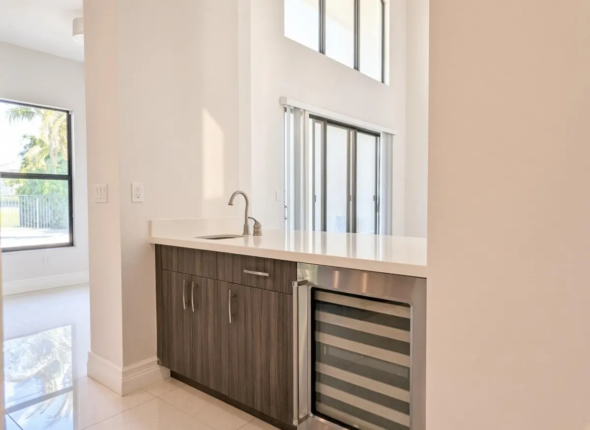 4. Bar at 16645 GERMAINE Drive, Delray Beach