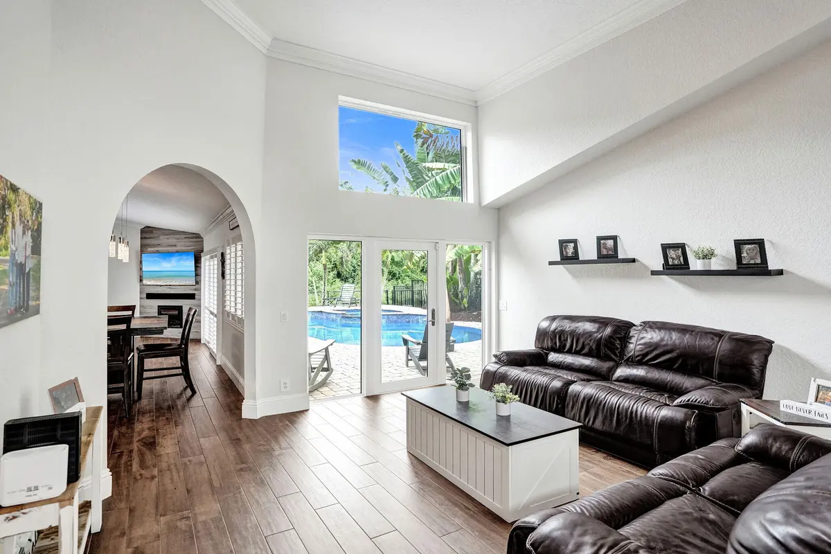 6-web-or-mls-DSC06907 at 9645 E Tree Tops Court, Davie