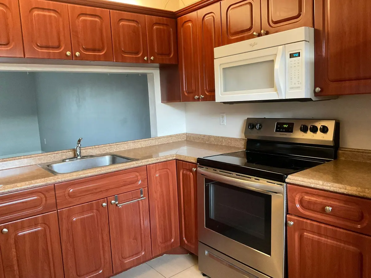 Photo 6 at 9157 NW 1ST Court 203, Pembroke Pines