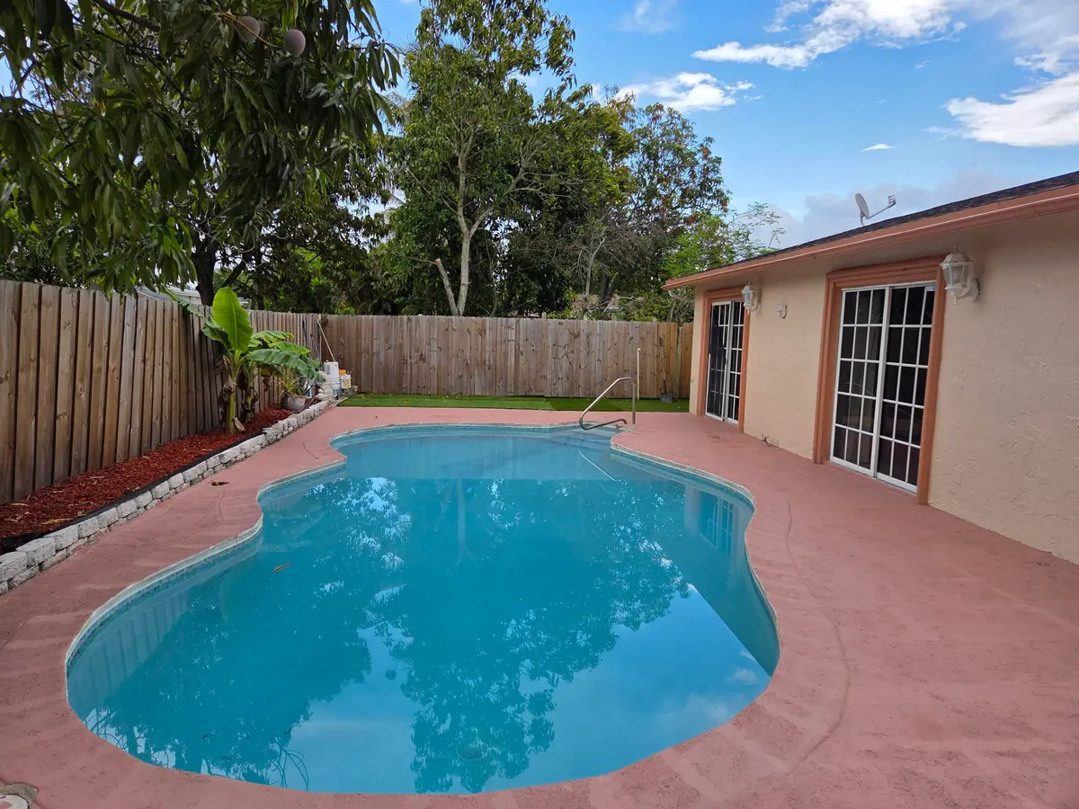 7601 Kimberly Boulevard, North Lauderdale, FL – photo 6