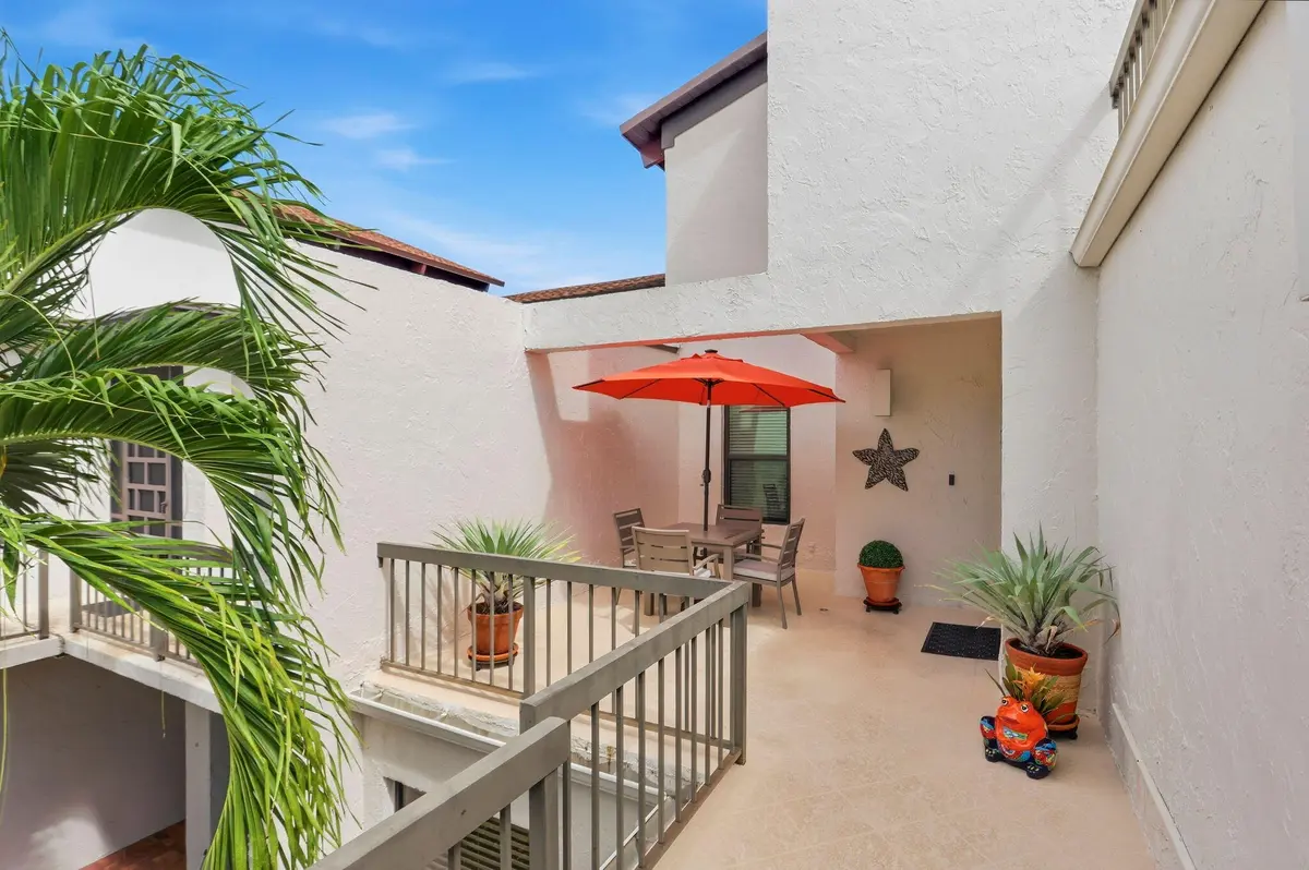Patio at 900 Greensward Lane 209-G, Delray Beach
