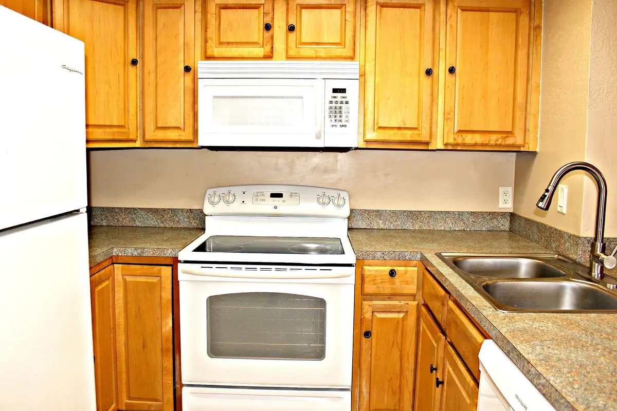 KITCH1 at 1500 SE Royal Green Circle 102, Port St. Lucie