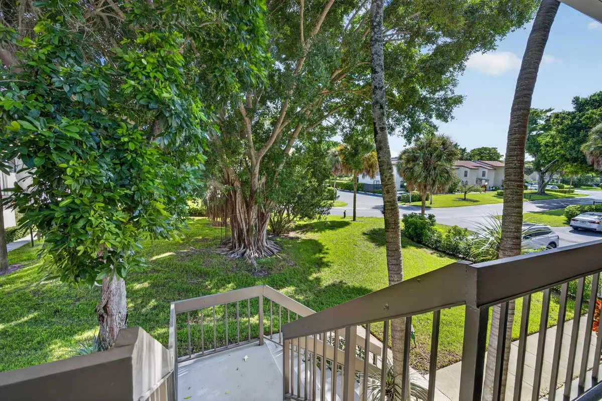 6-web-or-mls-DSC_1355 at 21501 JUEGO Circle 29F, Boca Raton
