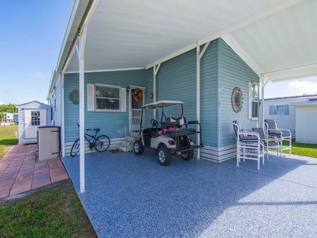 Carport at 5 Oliva Road, Port St. Lucie
