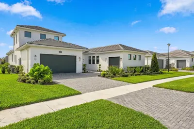 8483 SW FELICITA Way, Port St. Lucie – Single Family Residence for sale