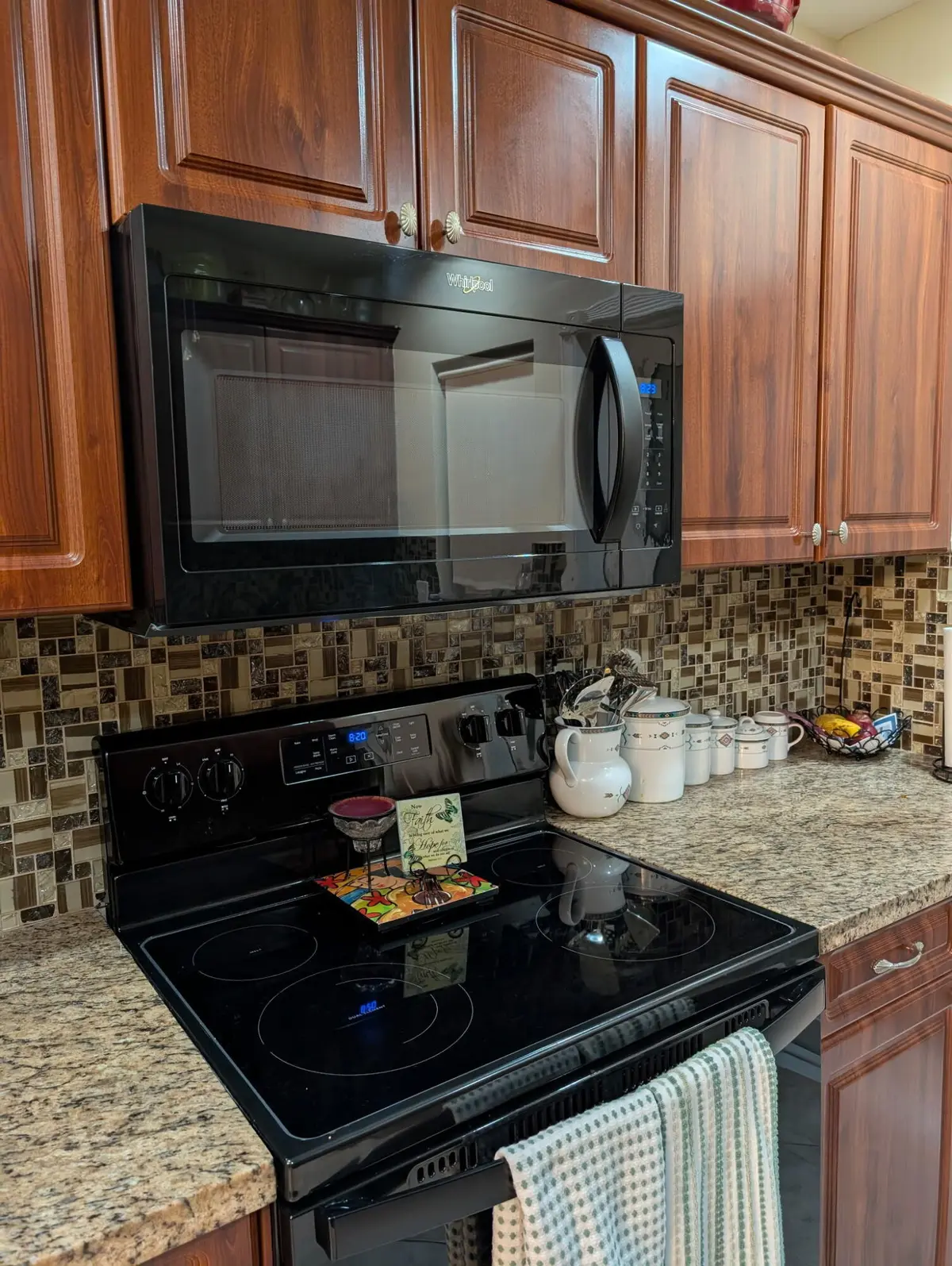 Maria Kitchen 3 at 2734 NE 27TH Court 21, Lighthouse Point