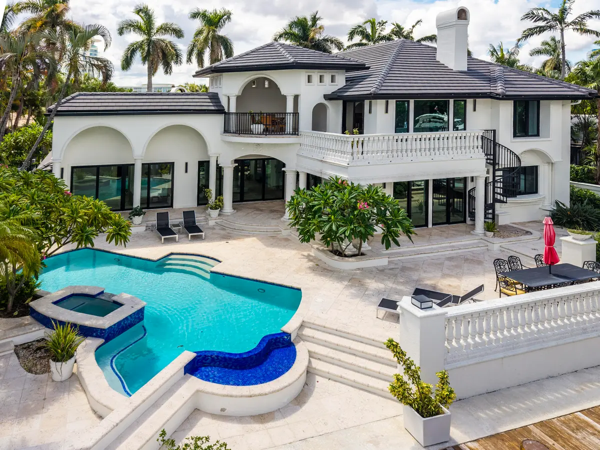 2. DJI_20260924123157_0191_D at 2561 LUCILLE Drive, Fort Lauderdale