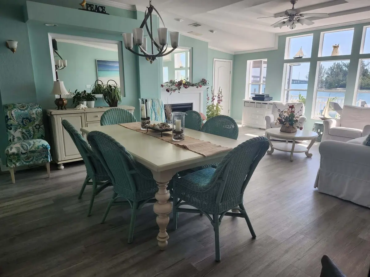 548261835_10230951525435120_564707175955 at 113 E Harbor Drive, Vero Beach