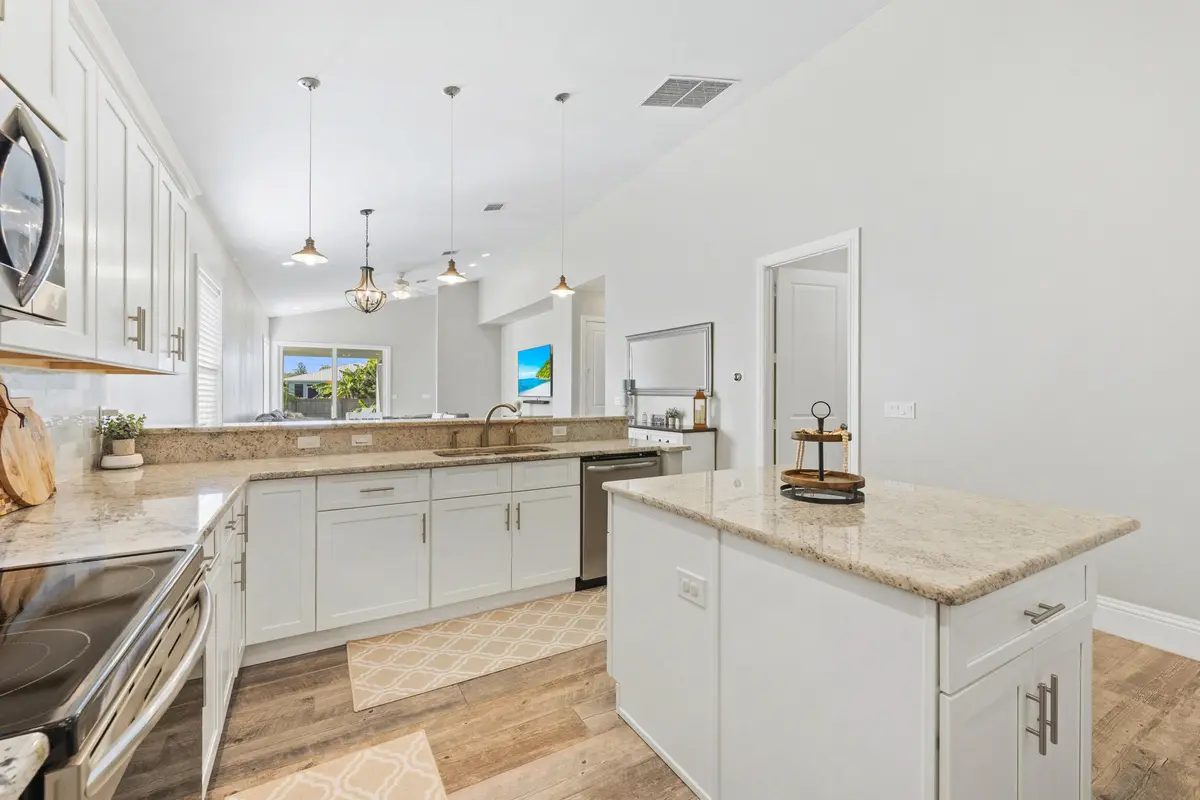 962 SW 27TH Street, Palm City, FL – photo 7