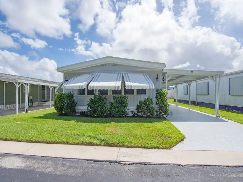 Front of Structure at 4800 SE FEDERAL HWY Highway 65, Stuart