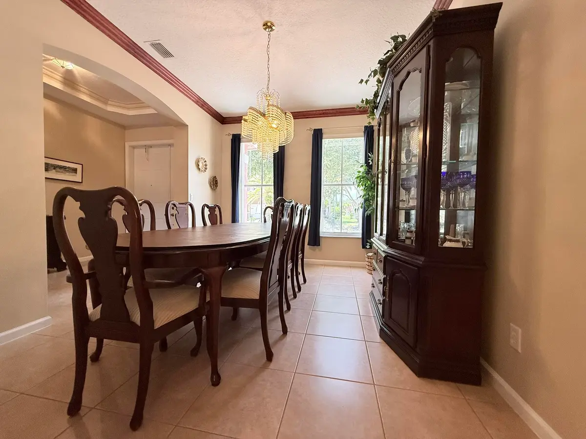 Dining Room Entry at 9563 SEDGEWOOD Drive, Lake Worth