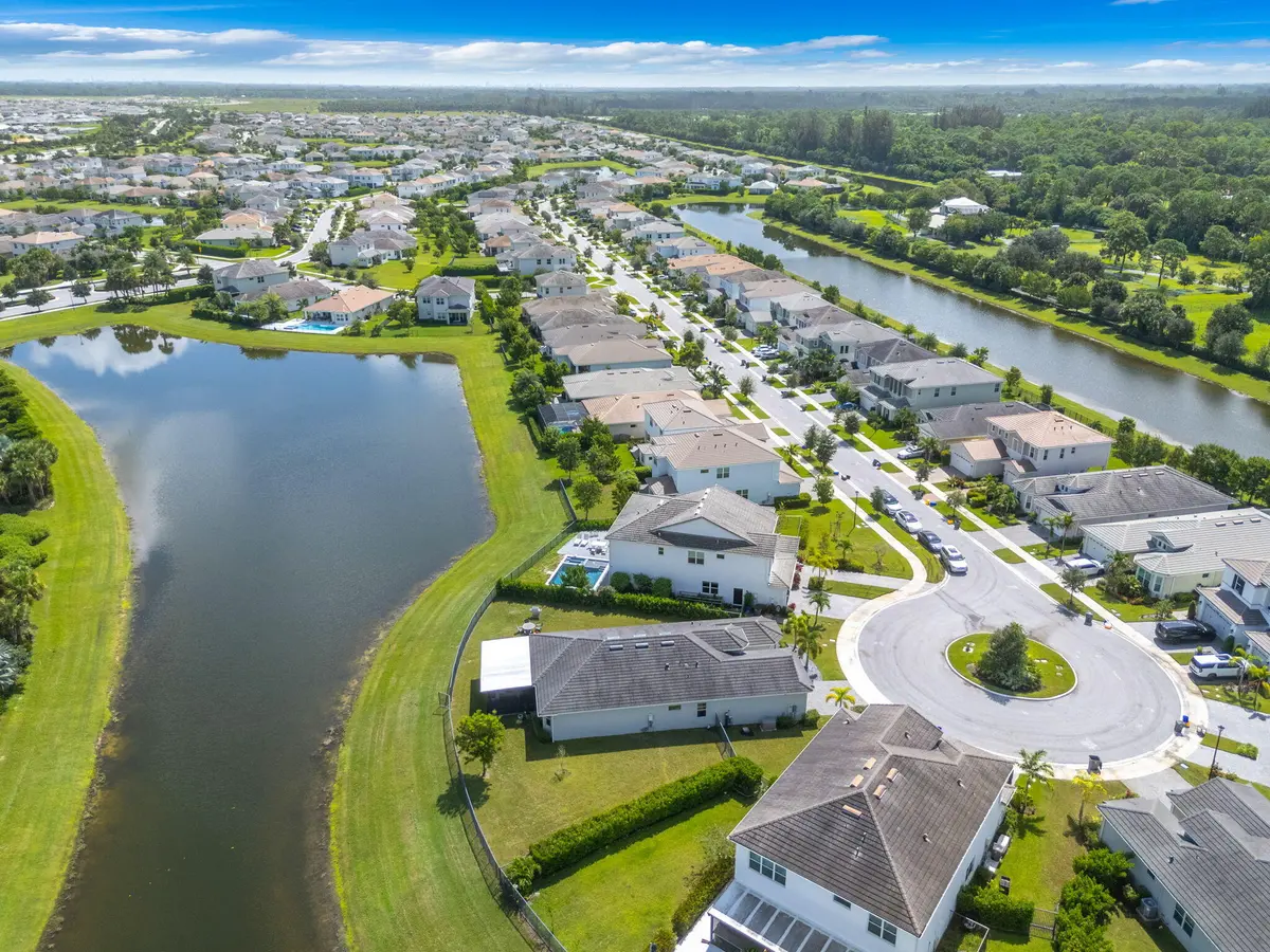 52-web-or-mls-15447Orchard-44 at 15447 ORCHARD Drive, Westlake