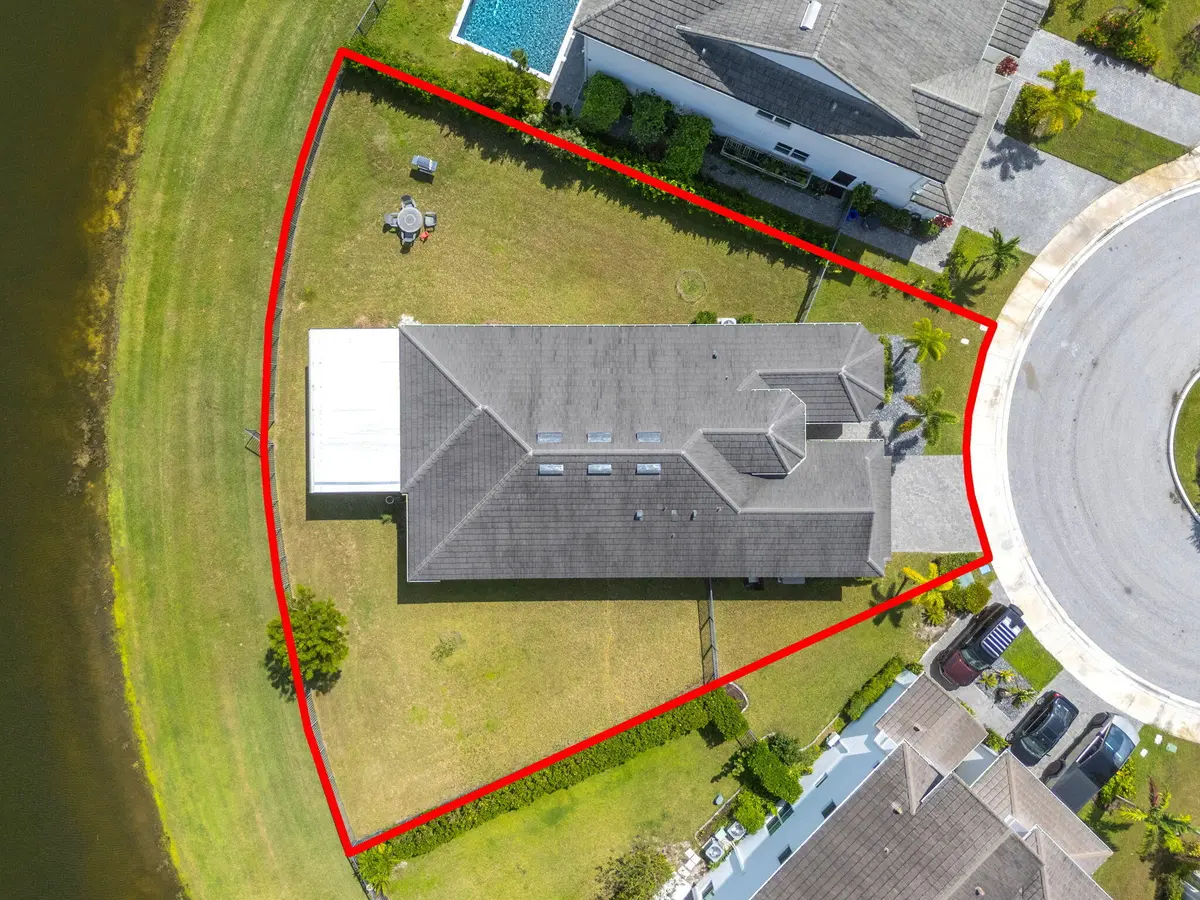 55-web-or-mls-15447Orchard-47 at 15447 ORCHARD Drive, Westlake