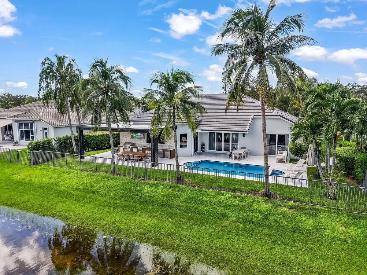 72-web-or-mls-DJI_20260926013943_0359_D at 2678 MEADOWOOD Drive, Weston
