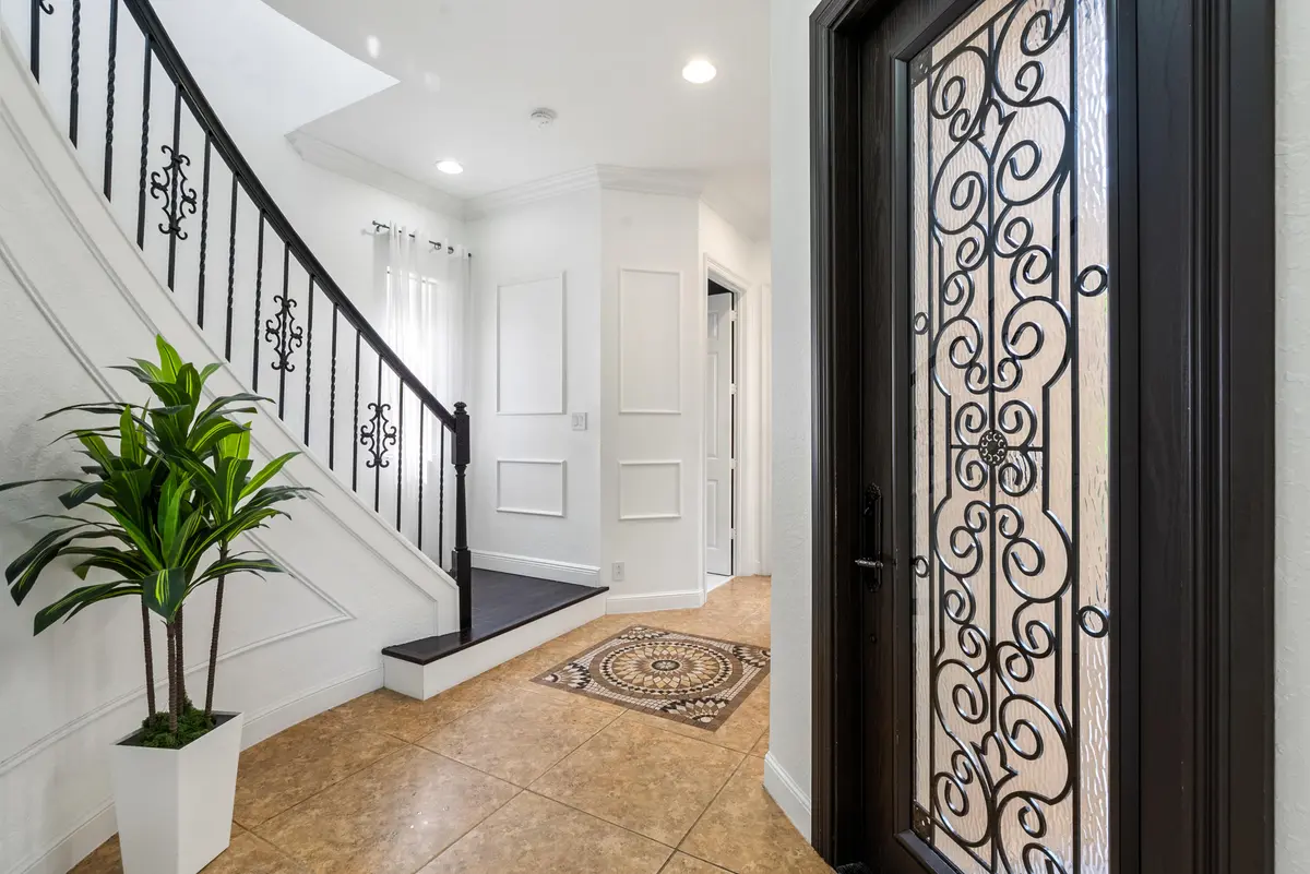 Foyer at 10325 Medicis Place, Wellington