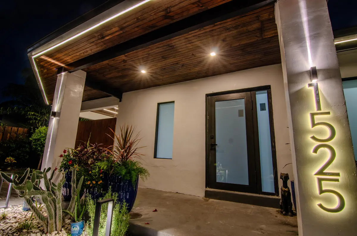 PIC-5 at 1525 NE 27TH Street, Wilton Manors