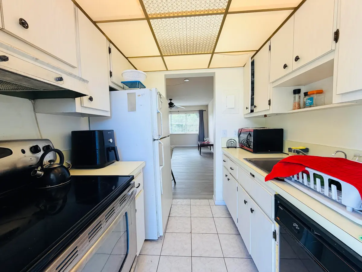 IMG_8135 at 2851 E GOLF Boulevard 206, Pompano Beach