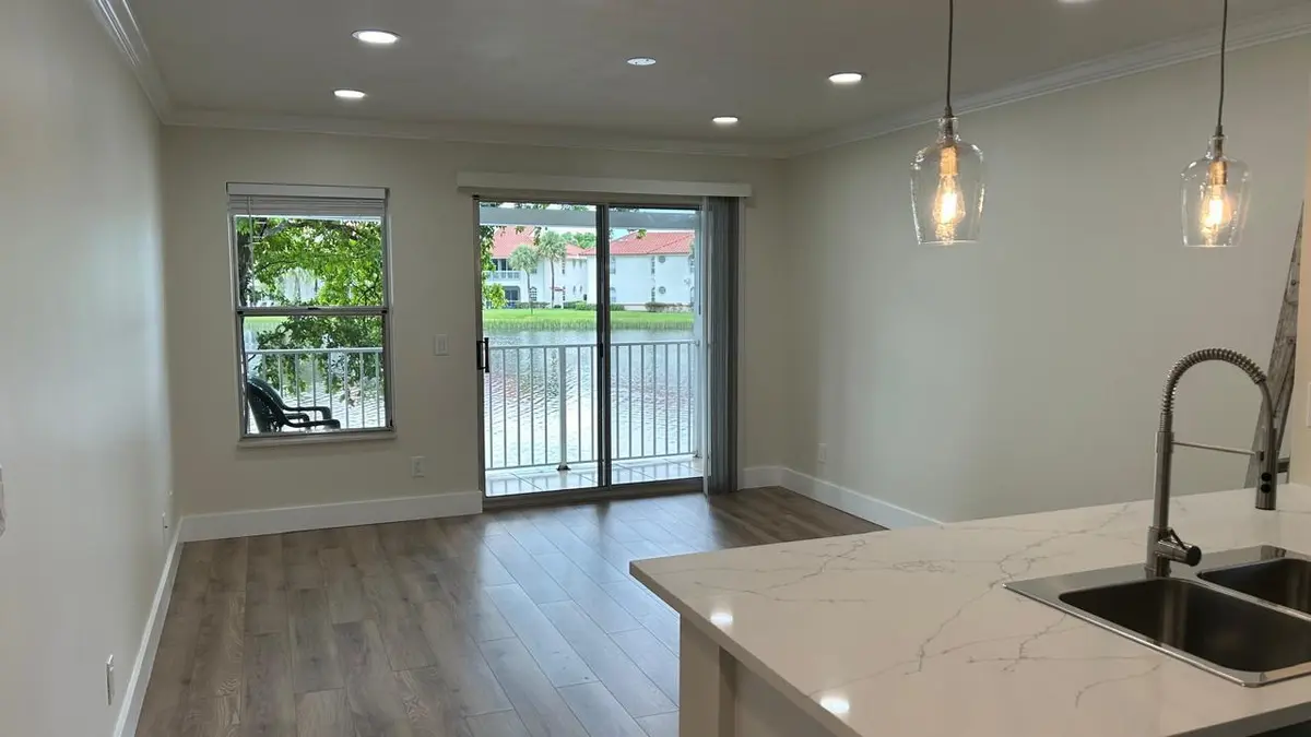 PHOTO-2025-10-20-11-30-14 at 178 CYPRESS POINT Drive 178, Palm Beach Gardens