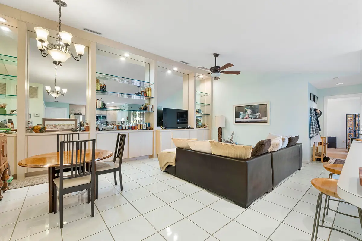 9041 Sun Terrace Cir_020 at 9041 SUN TERRACE Circle A, West Palm Beach