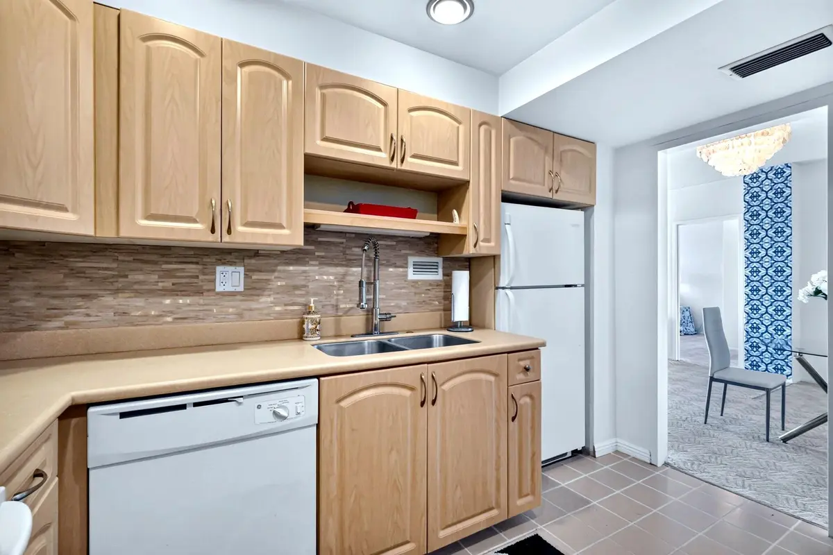 9-web-or-mls-_14A2901 at 2840 S OCEAN Boulevard 3070, Palm Beach