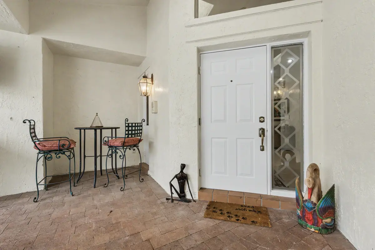 7021-13 at 7021 FALLS Road, Boynton Beach